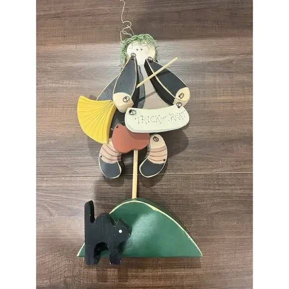 Vintage Wooden Hand Painted Decor Halloween Witch Primitive Whimsical - Picture 2 of 6